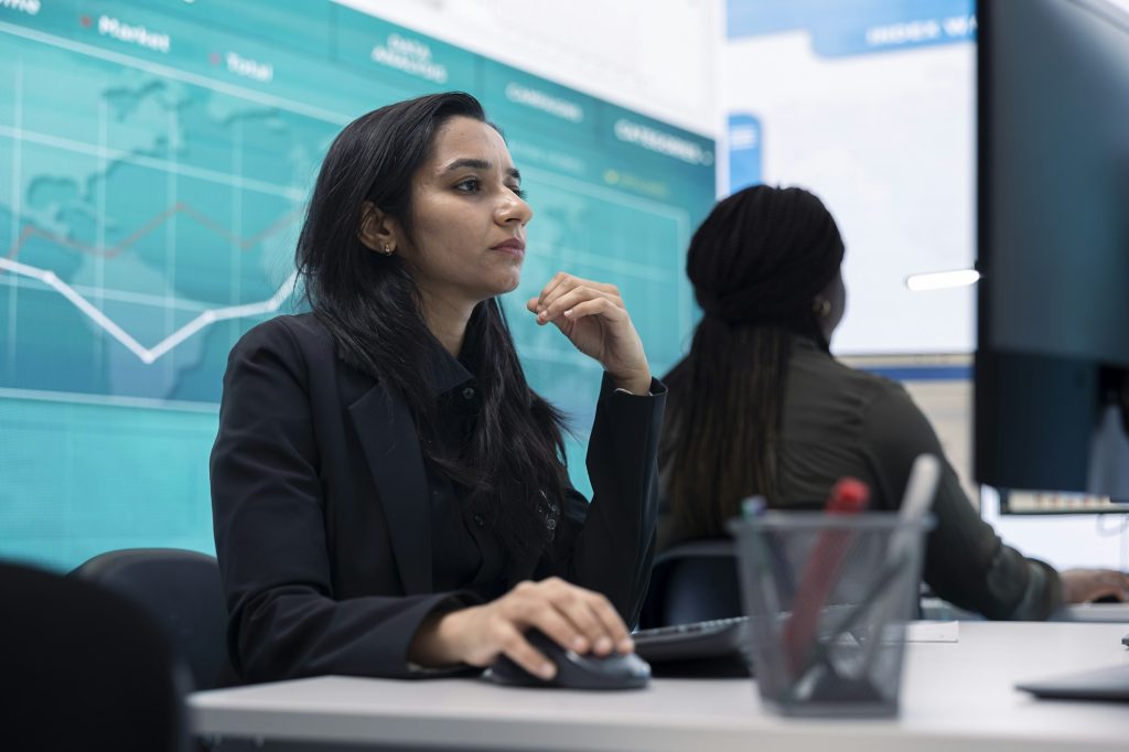 General director reads insight about a new expansion strategy on pc